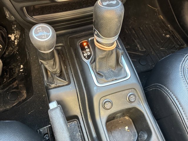 Used 2021 Jeep Wrangler Unlimited Sport image 13