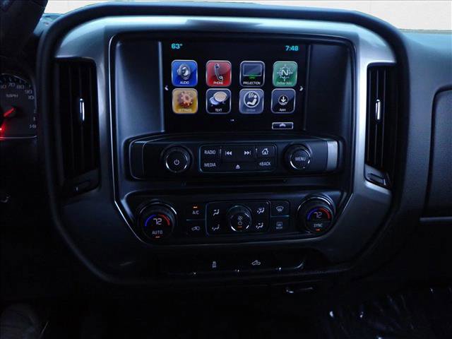 Used 2018 Chevrolet Silverado 1500 LT w/ Texas Edition image 15