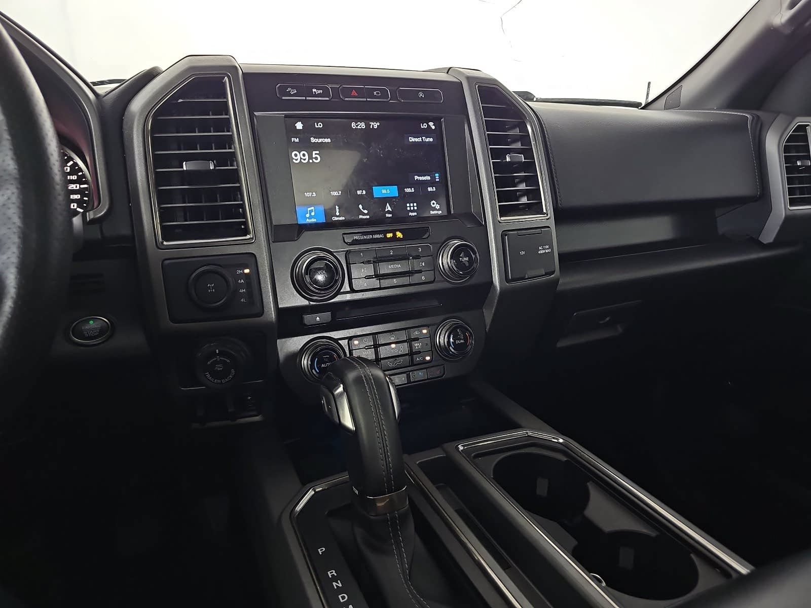 Used 2018 Ford F150 Raptor w/ Equipment Group 802A Luxury AWD/4WD image 18