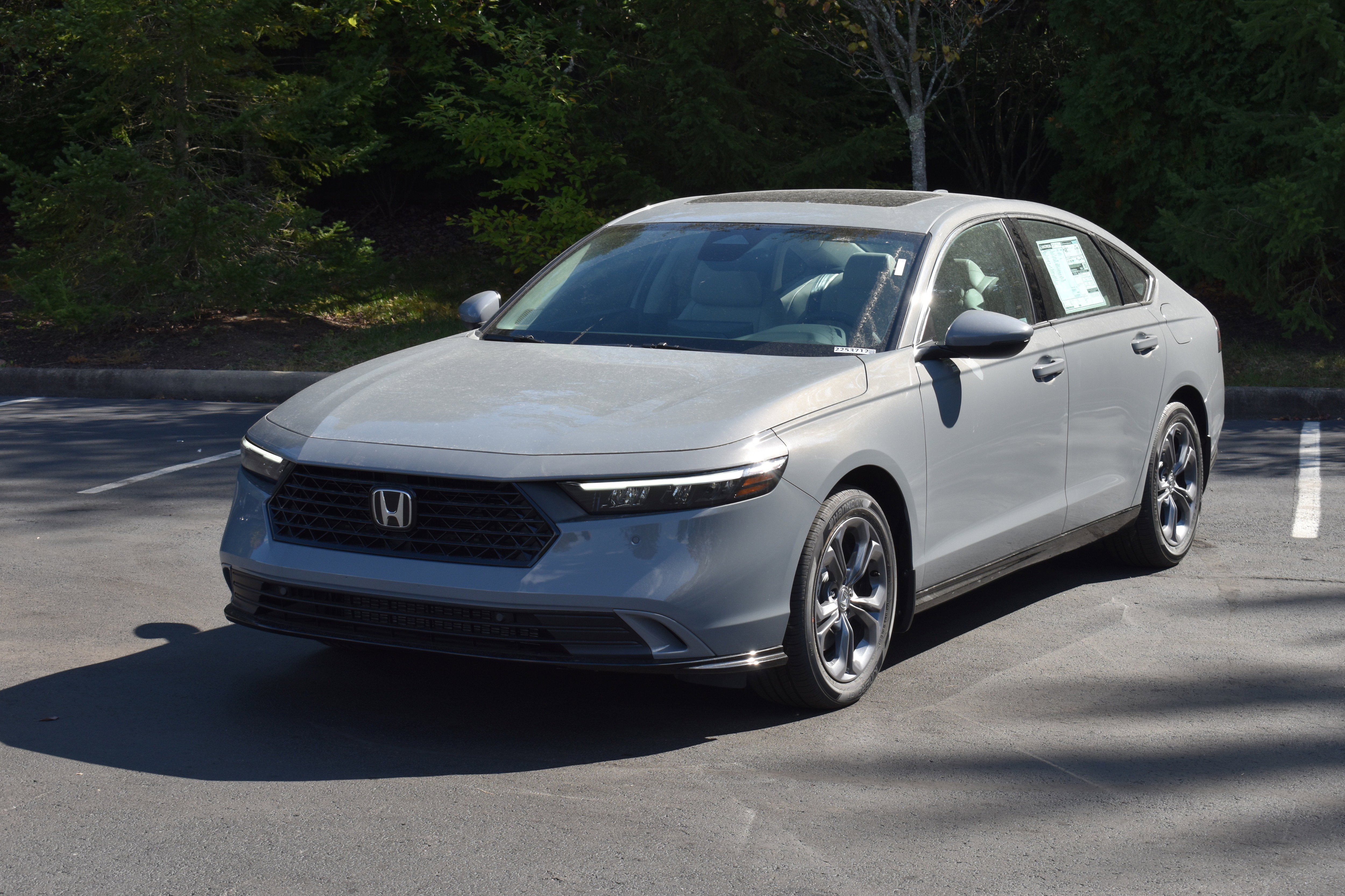 New 2025 Honda Accord EX-L image 3