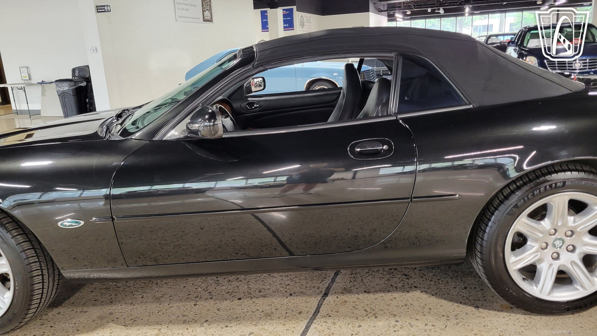 Used 2000 Jaguar XK8 Convertible RWD image 26