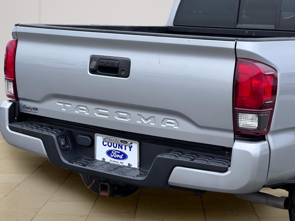 Used 2022 Toyota Tacoma SR w/ SR Convenience Package image 36