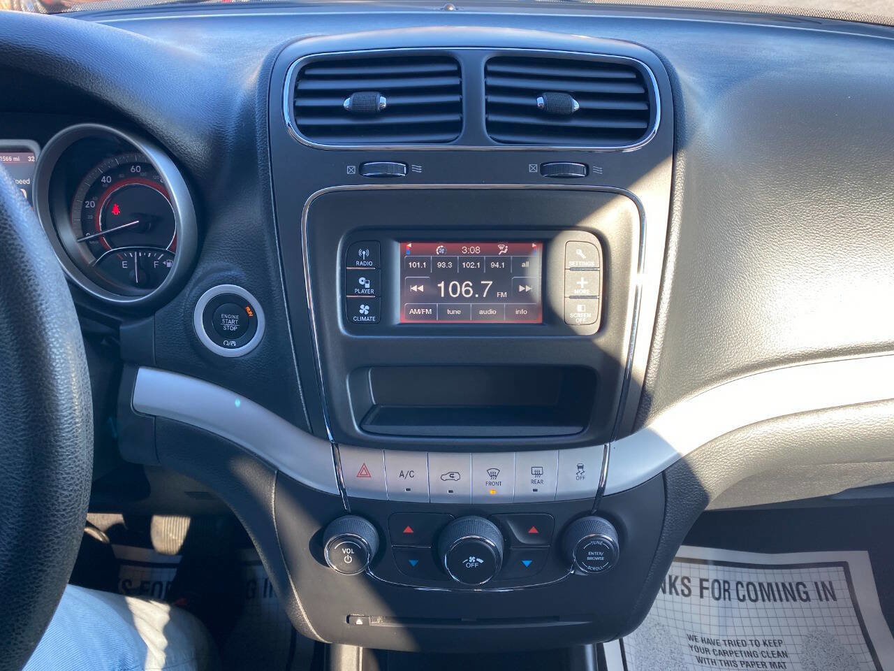 Used 2016 Dodge Journey SE image 15