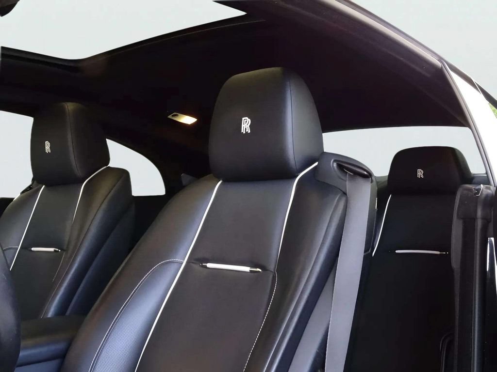 Certified 2017 Rolls-Royce Wraith RWD image 9