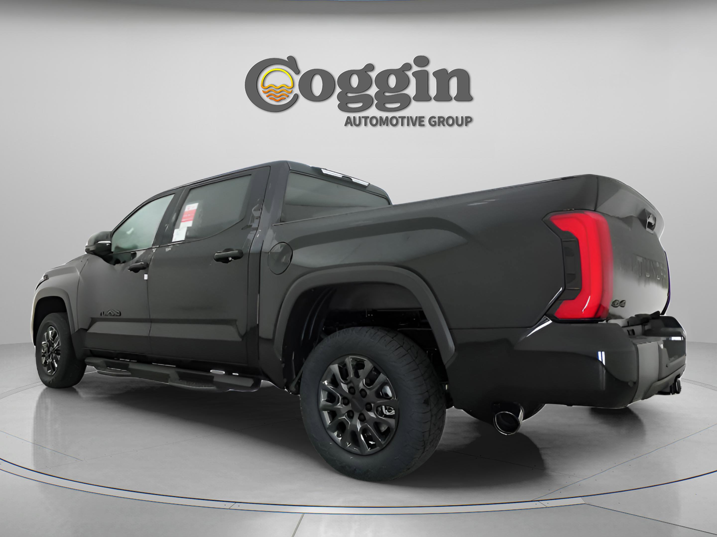 New 2026 Toyota Tundra SR5 w/ SR5 Convenience Package AWD/4WD image 10