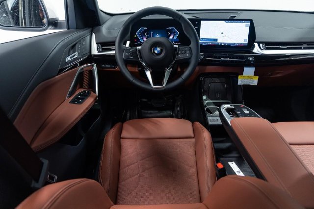 New 2027 BMW X2 xDrive28i AWD/4WD image 4