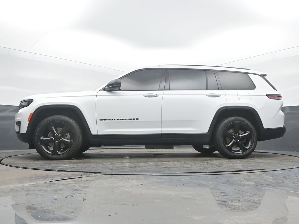 Used 2023 Jeep Grand Cherokee L Altitude image 49