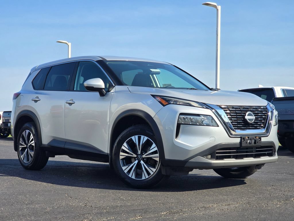 Used 2022 Nissan Rogue SV