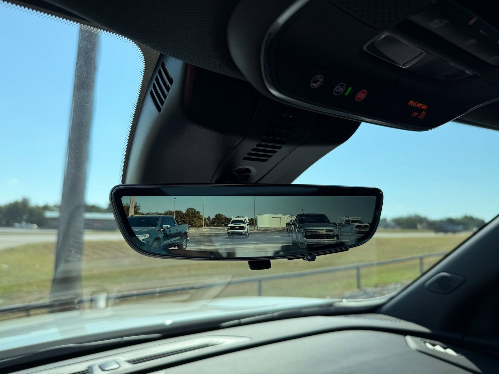 New 2026 Chevrolet Traverse High Country w/ LPO, Floor Liner Package image 25