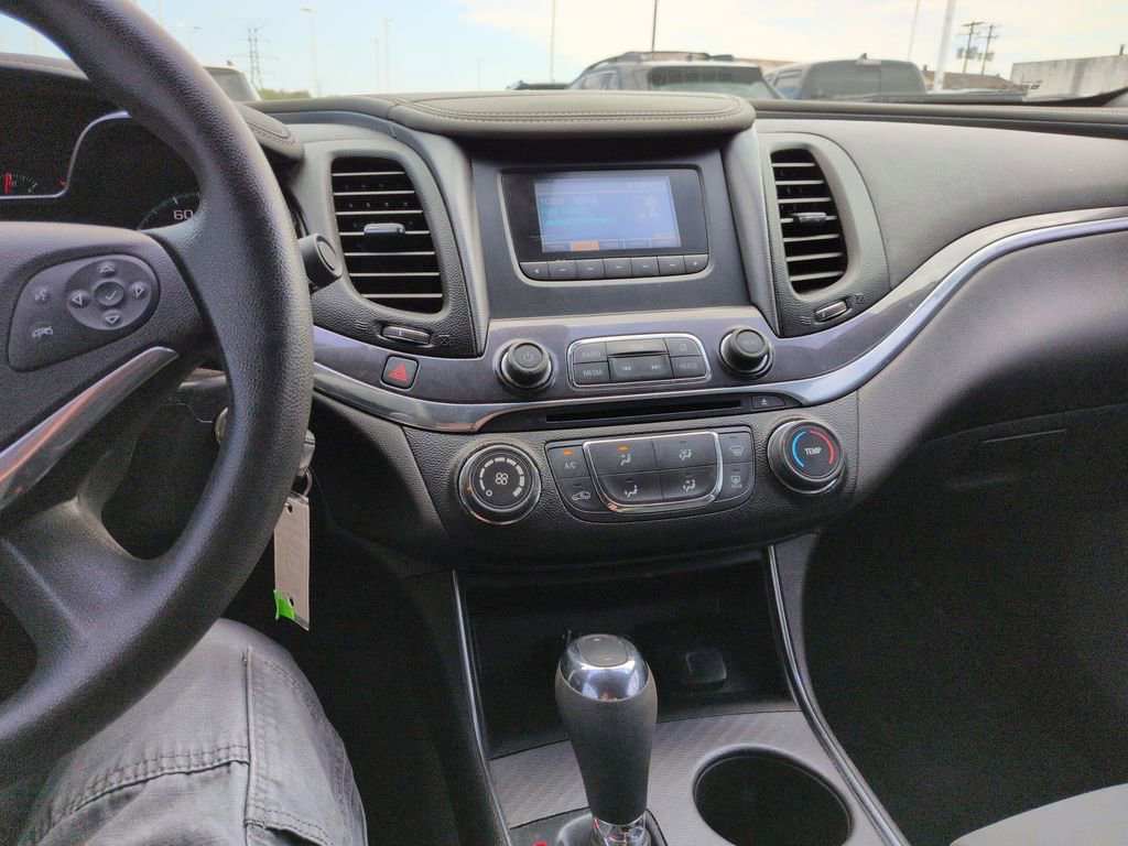 Used 2015 Chevrolet Impala LS FWD image 18
