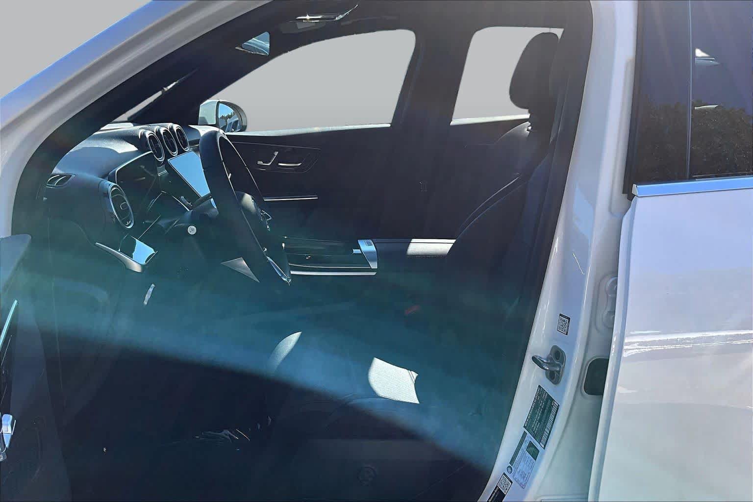 Certified 2026 Mercedes-Benz GLC 300 4MATIC image 9