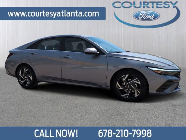 Used 2025 Hyundai Elantra SEL FWD image 1
