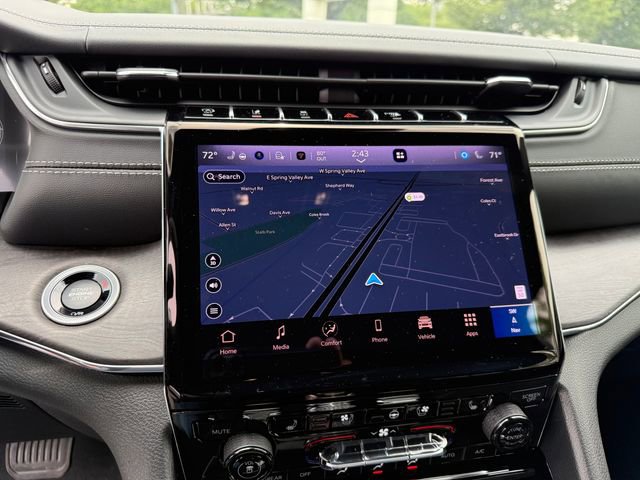 New 2025 Jeep Grand Cherokee Overland image 22