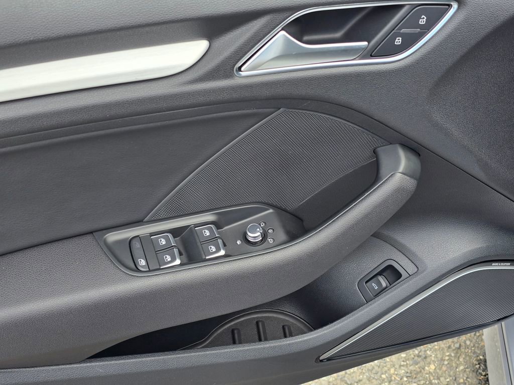 Used 2018 Audi S3 Premium Plus image 24