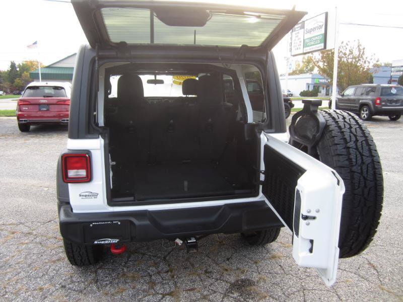Used 2020 Jeep Wrangler Unlimited Sport AWD/4WD image 28