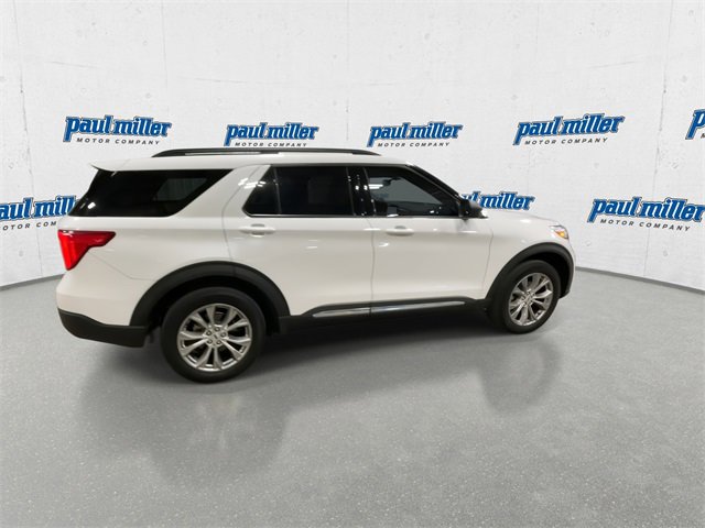 Used 2022 Ford Explorer XLT w/ Equipment Group 202A image 12