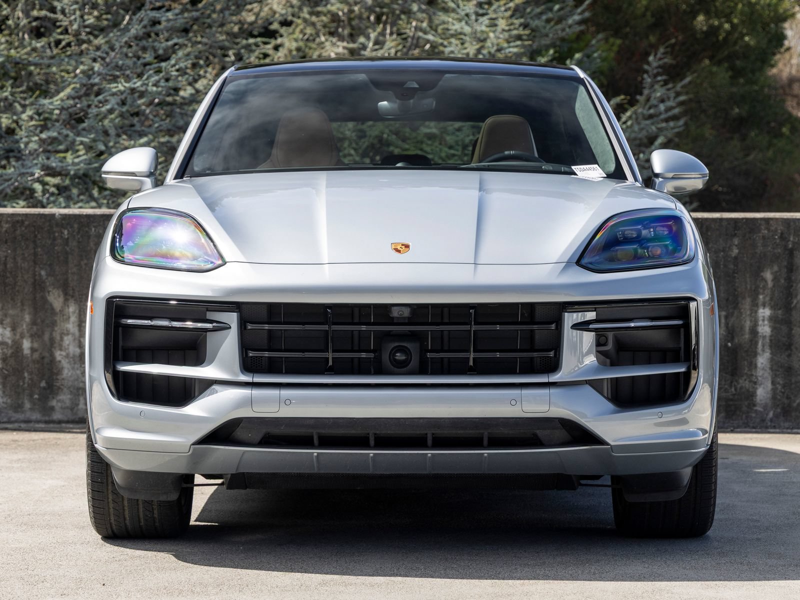 Certified 2025 Porsche Cayenne GTS AWD/4WD image 8