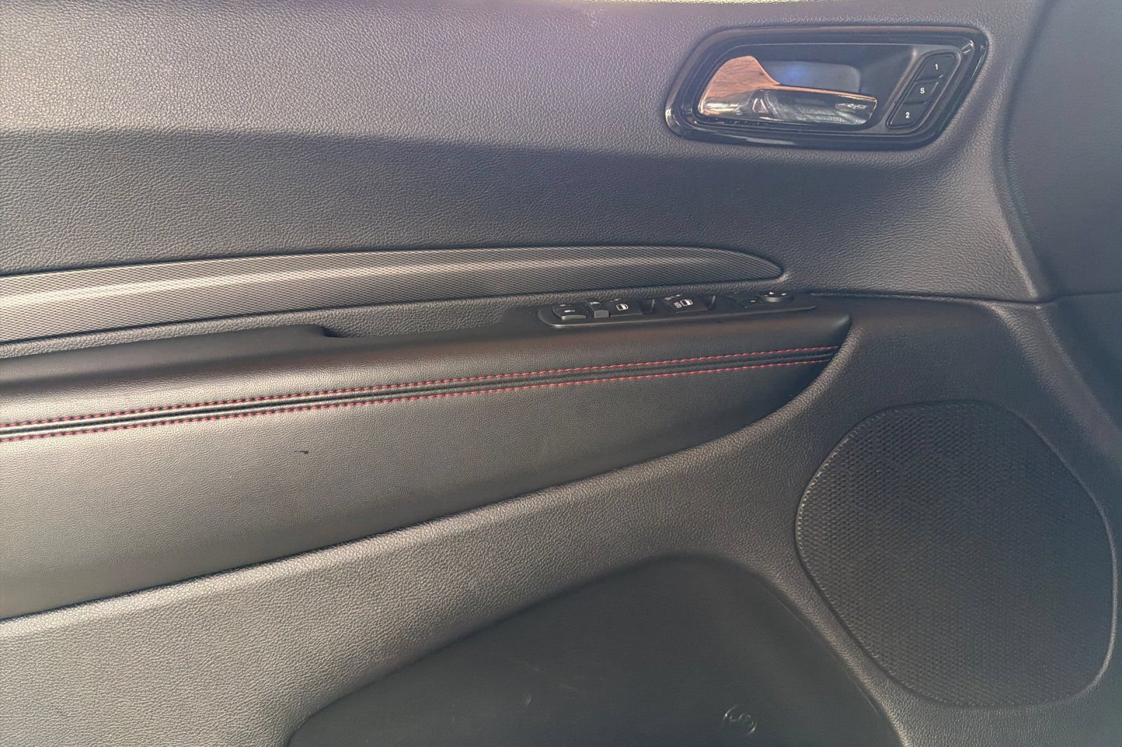 Used 2025 Dodge Durango GT AWD/4WD image 11