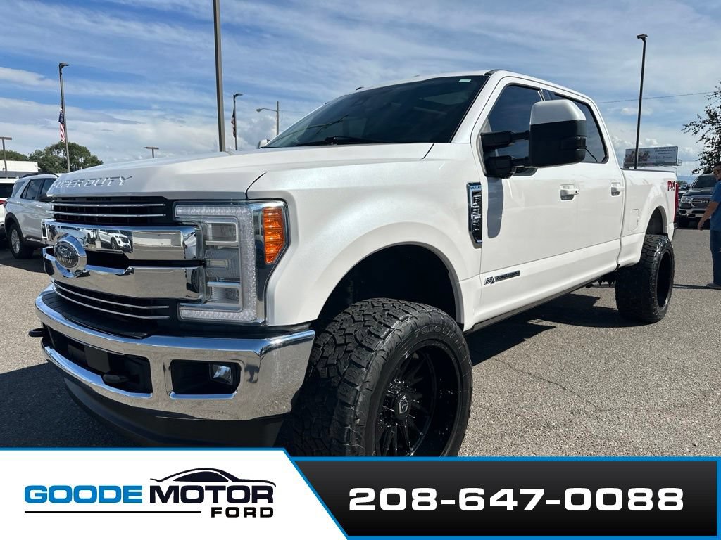 Used 2017 Ford F350 Lariat w/ Lariat Ultimate Package