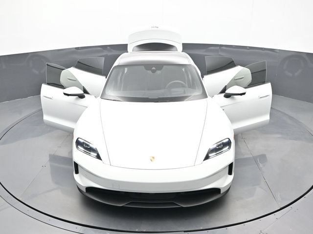 Certified 2025 Porsche Taycan AWD/4WD image 28