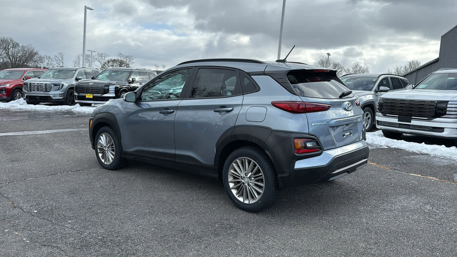 Used 2021 Hyundai Kona SEL w/ Winter Weather Package image 5