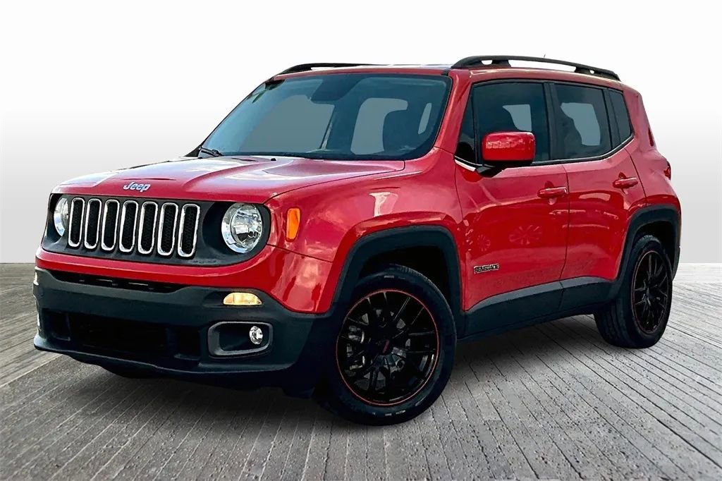 Used 2016 Jeep Renegade Latitude w/ Safety & Security Group