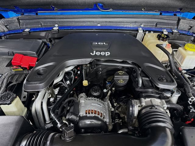 Used 2020 Jeep Gladiator Mojave w/ Dual Top Group image 30