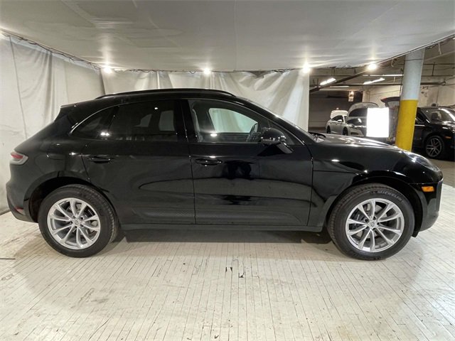 Used 2018 Porsche Macan image 54
