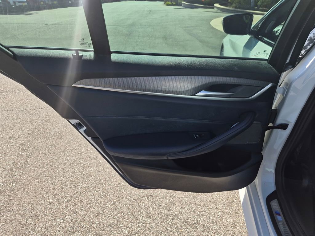 Used 2019 BMW 540i w/ M Sport Package RWD image 19