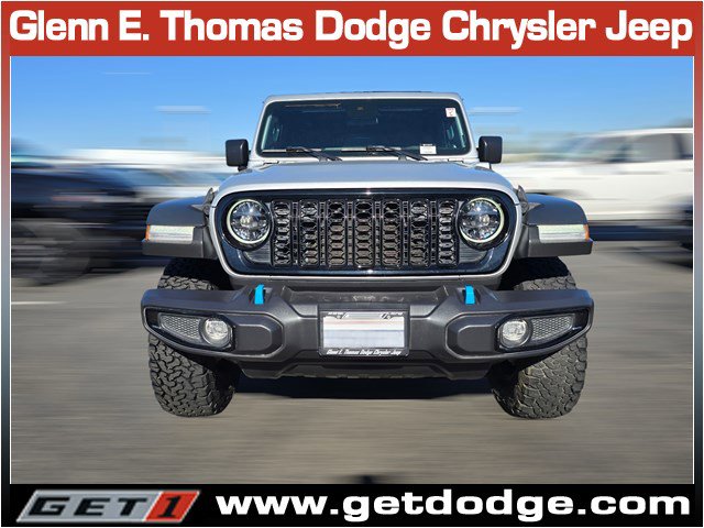 Used 2024 Jeep Wrangler Willys image 2