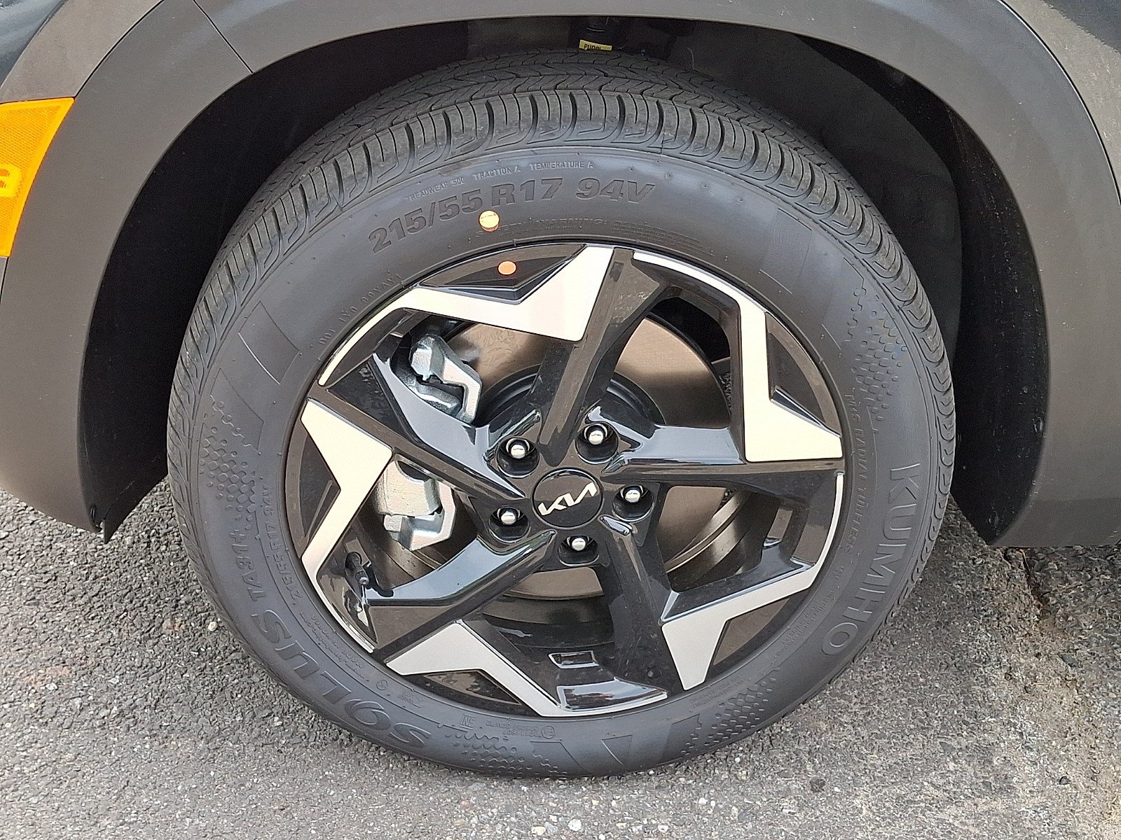 New 2026 Kia Seltos S AWD/4WD image 4