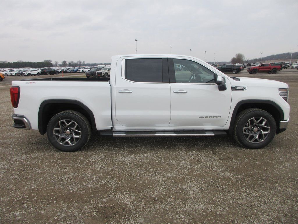 New 2026 GMC Sierra 1500 SLT w/ SLT Premium Plus Package image 3