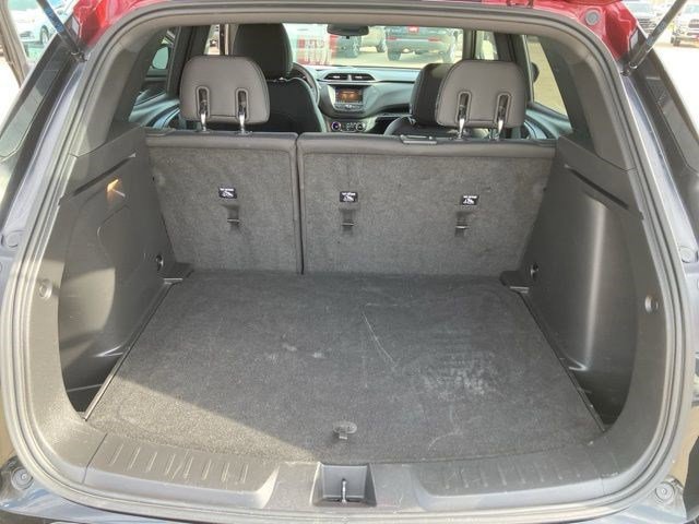 Used 2023 Chevrolet TrailBlazer RS AWD/4WD image 24
