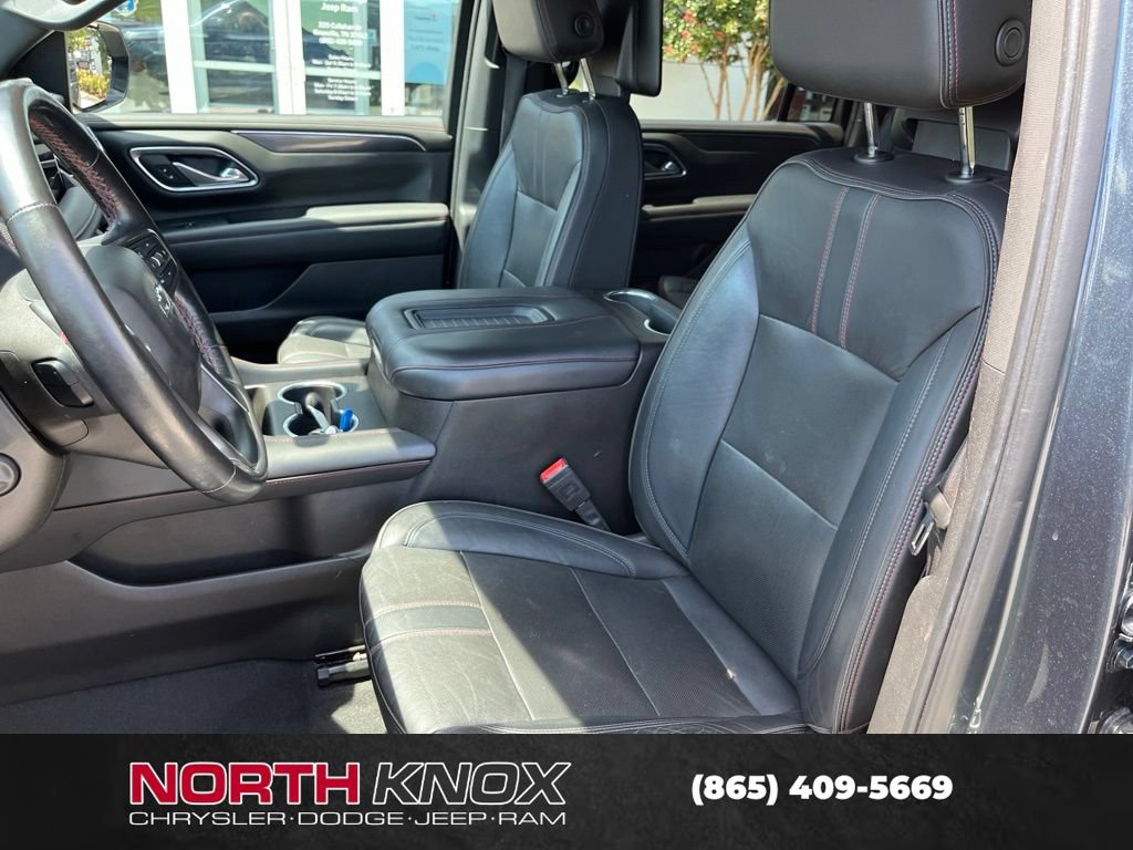 Used 2021 Chevrolet Suburban RST w/ Luxury Package AWD/4WD image 6