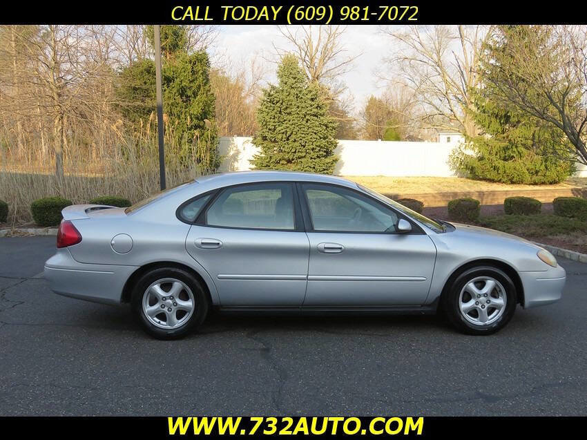 Used 2003 Ford Taurus SES image 4