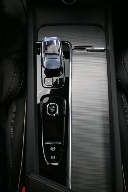 Used 2024 Volvo S60 B5 Plus w/ Climate Package FWD image 11