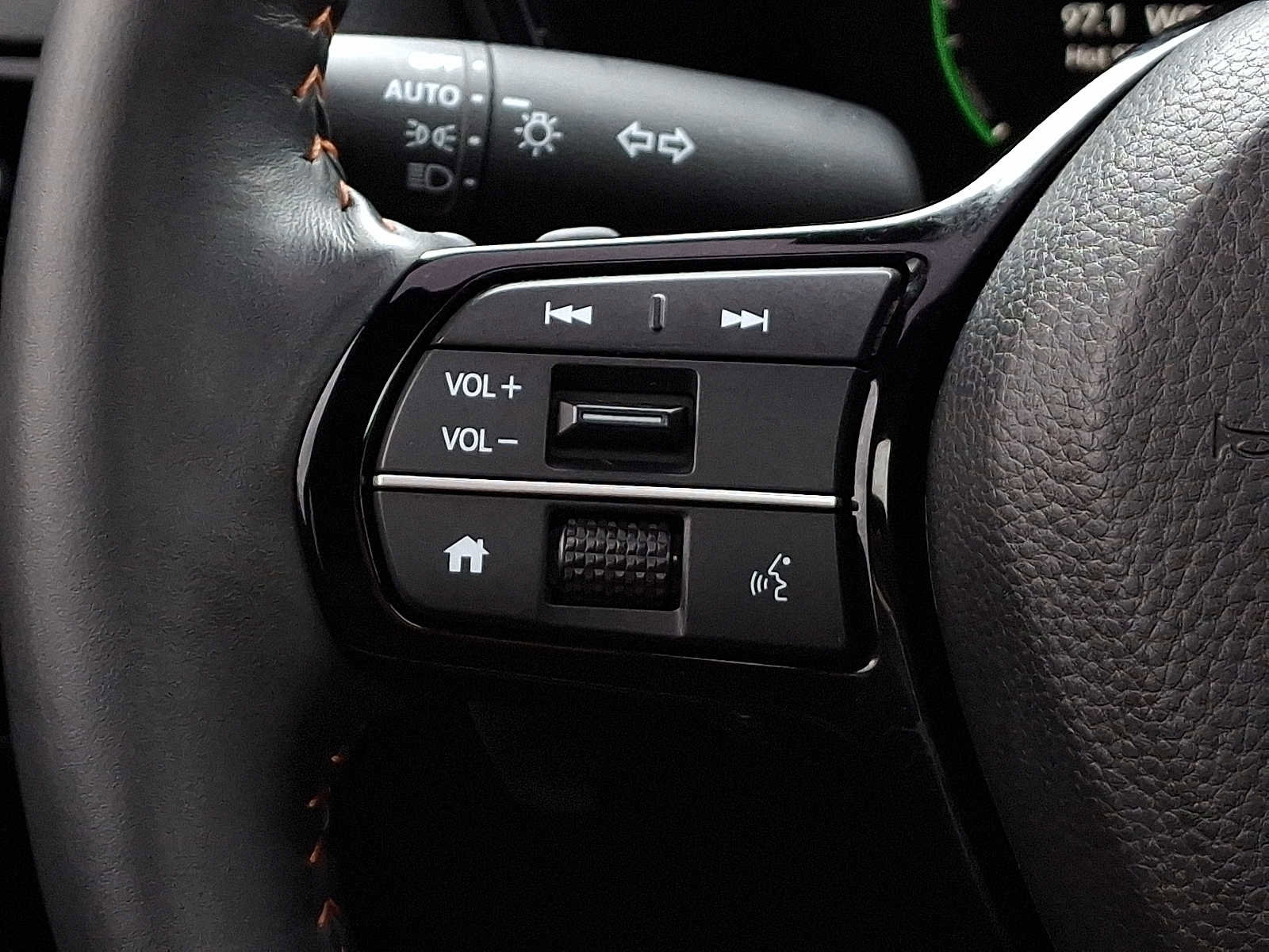 Used 2024 Honda CR-V Sport Touring image 24