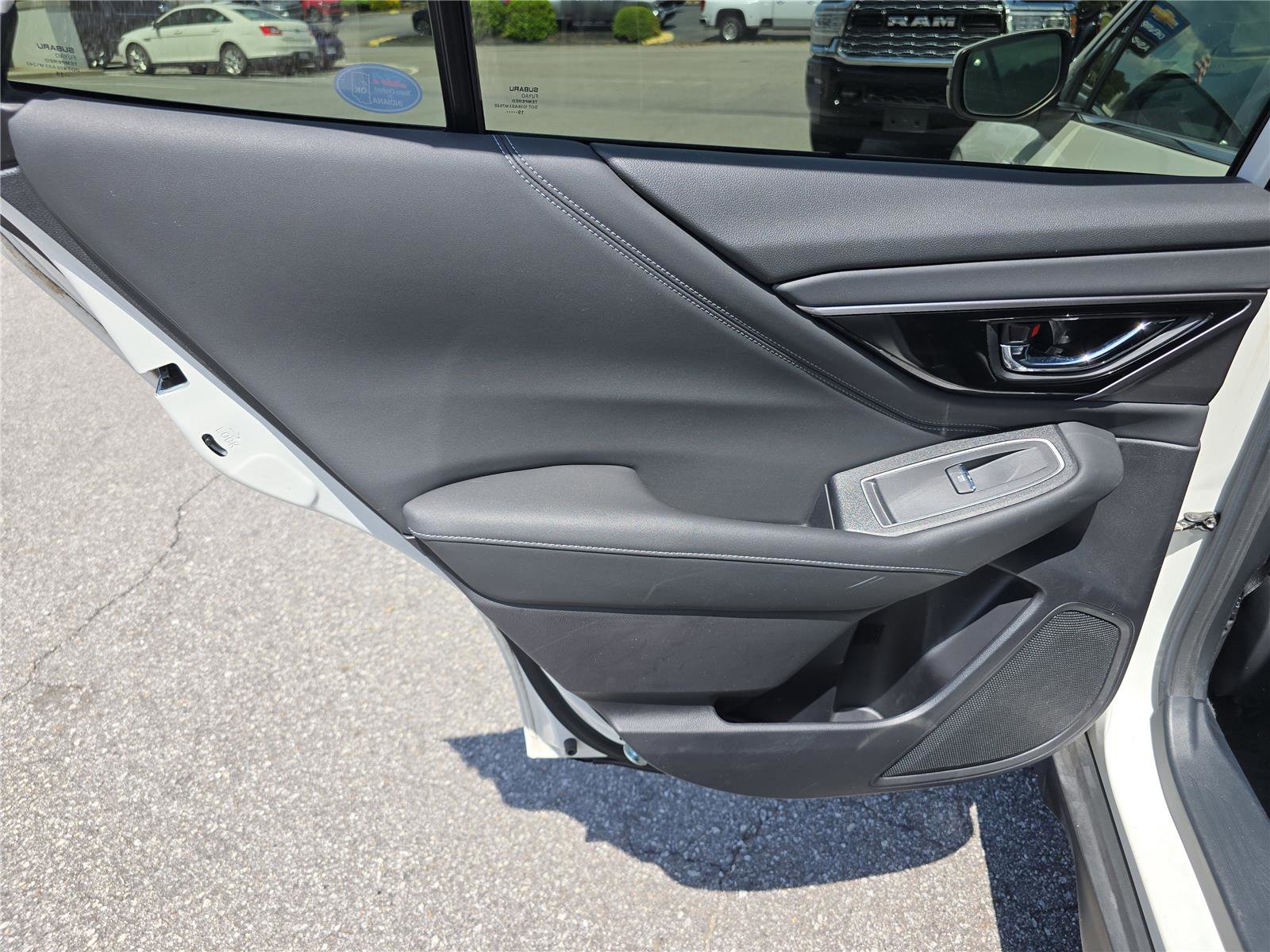 Used 2020 Subaru Outback Limited w/ Tech Package 2 AWD/4WD image 13