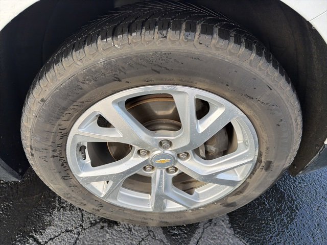 Used 2019 Chevrolet Equinox LT w/ Sun & Navigation Package image 29