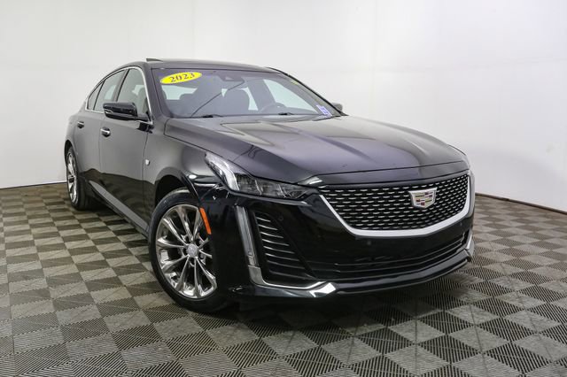 Used 2023 Cadillac CT5 Luxury image 3