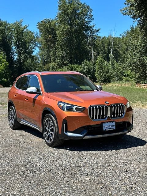 Used 2024 BMW X1 xDrive28i w/ Premium Package AWD/4WD image 2