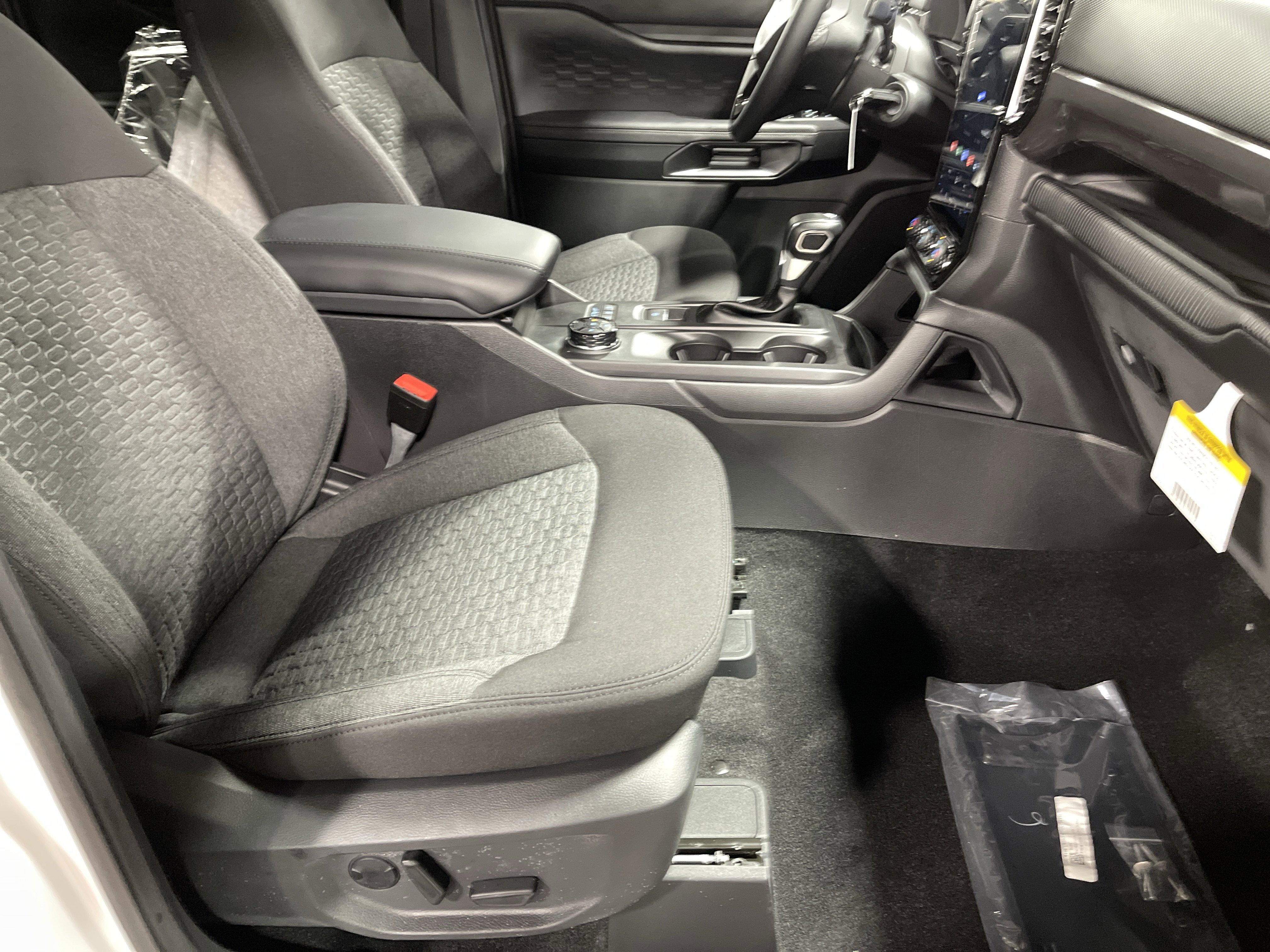 New 2025 Ford Ranger XLT image 15