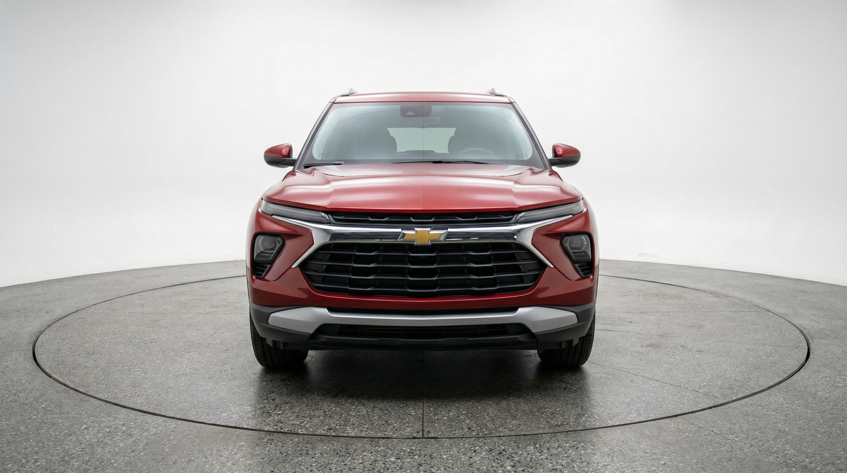 Used 2025 Chevrolet TrailBlazer LT image 2