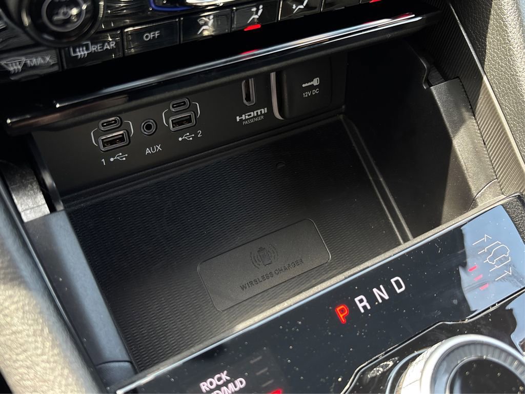 Used 2024 Jeep Grand Cherokee Trailhawk w/ Advanced Protech Group II image 46