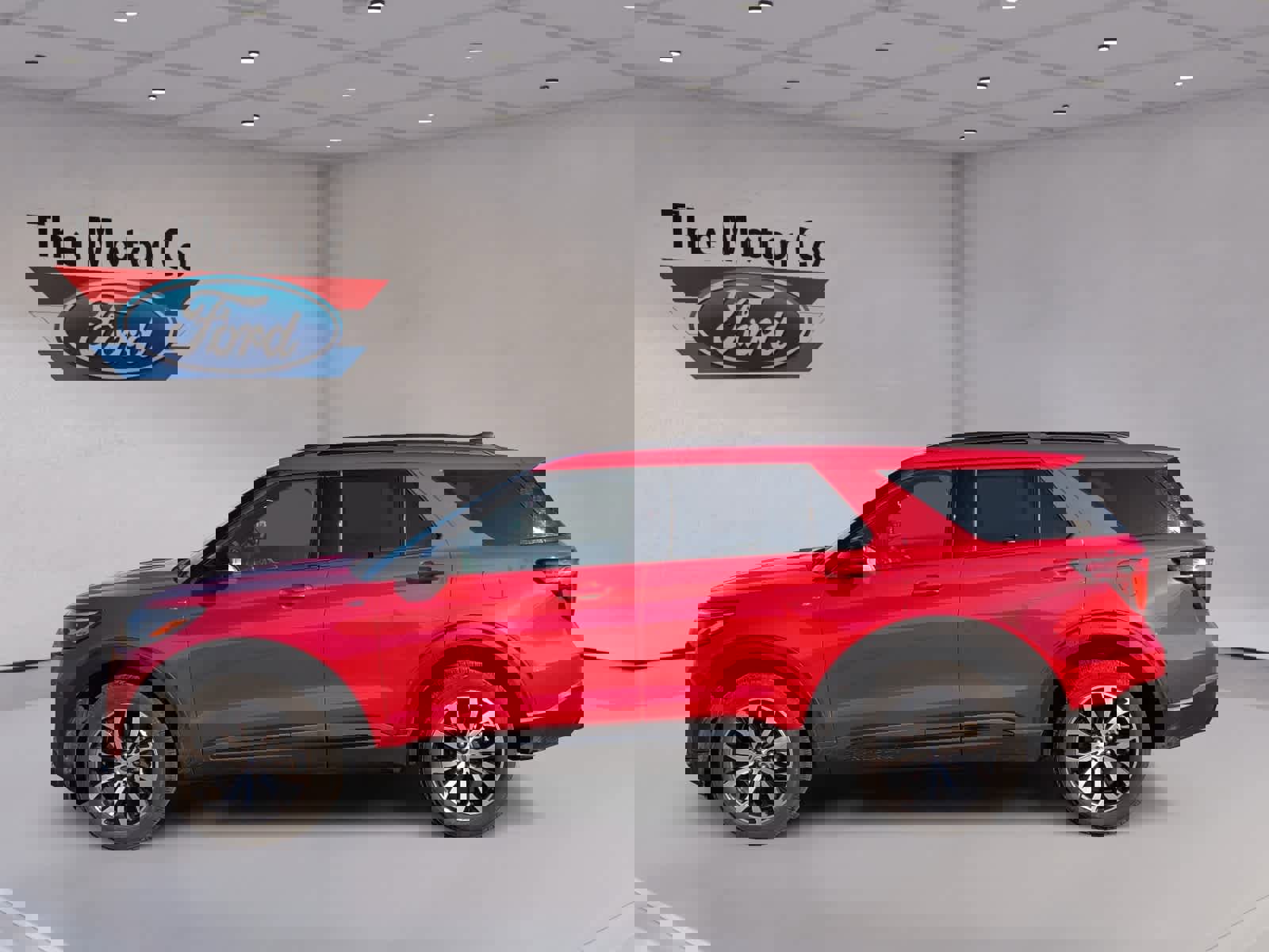 Used 2025 Ford Explorer ST-Line image 8