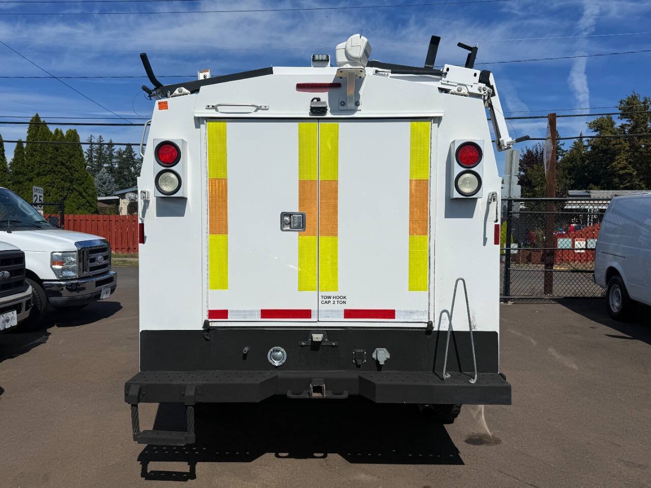 Used 2013 Chevrolet Silverado 3500 W/T RWD image 9