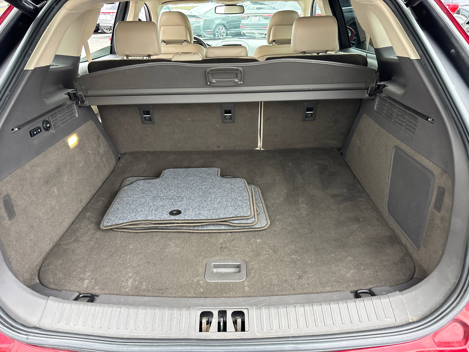 Used 2018 Lincoln MKX Select w/ Select Plus Package image 9