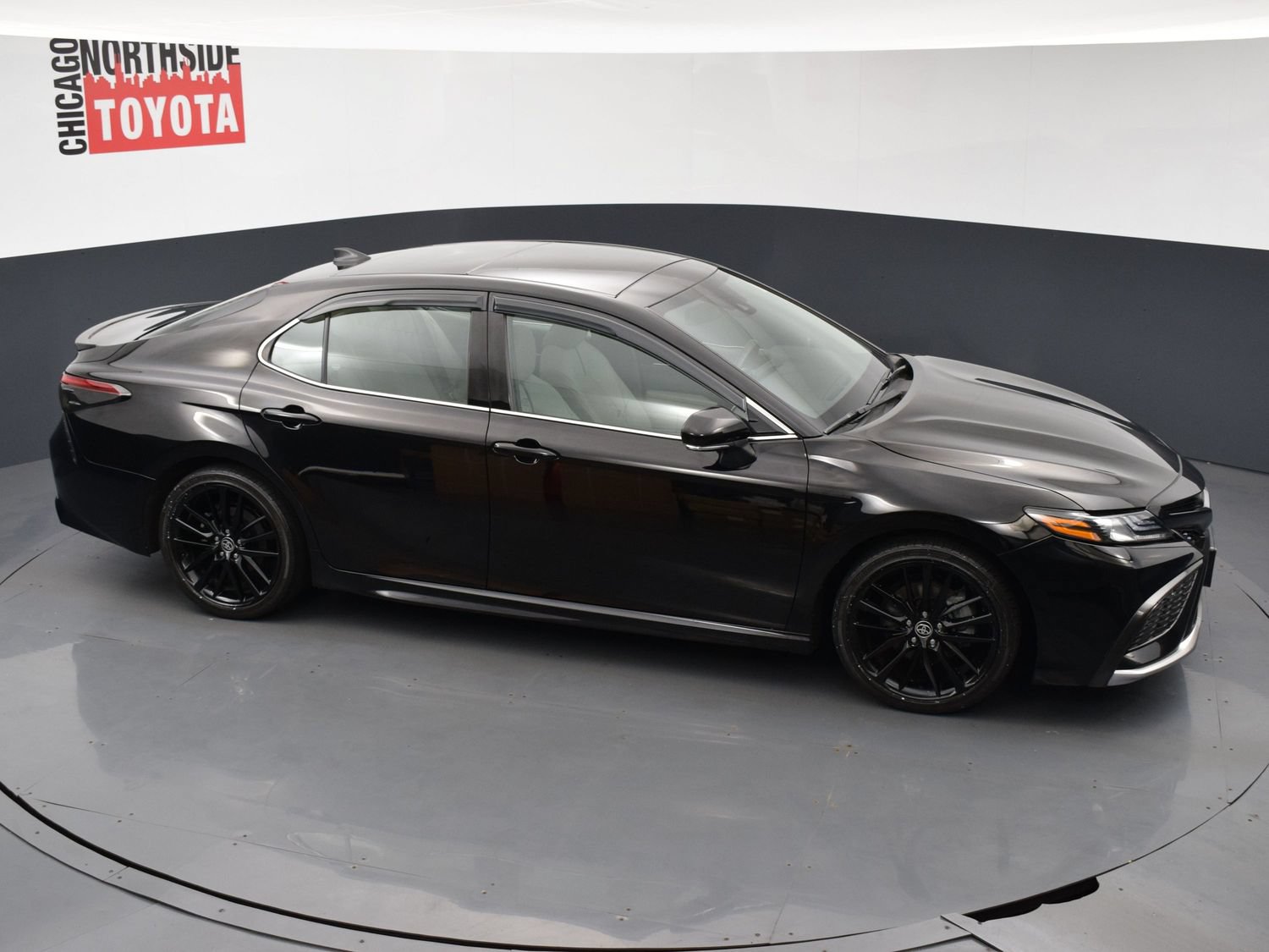 Used 2022 Toyota Camry XSE FWD image 24