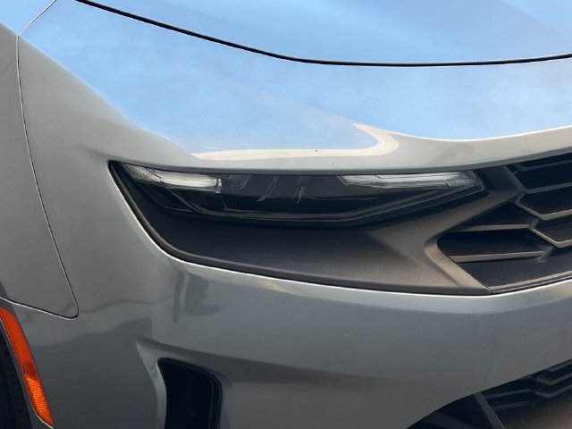 Used 2021 Chevrolet Camaro LT RWD image 13