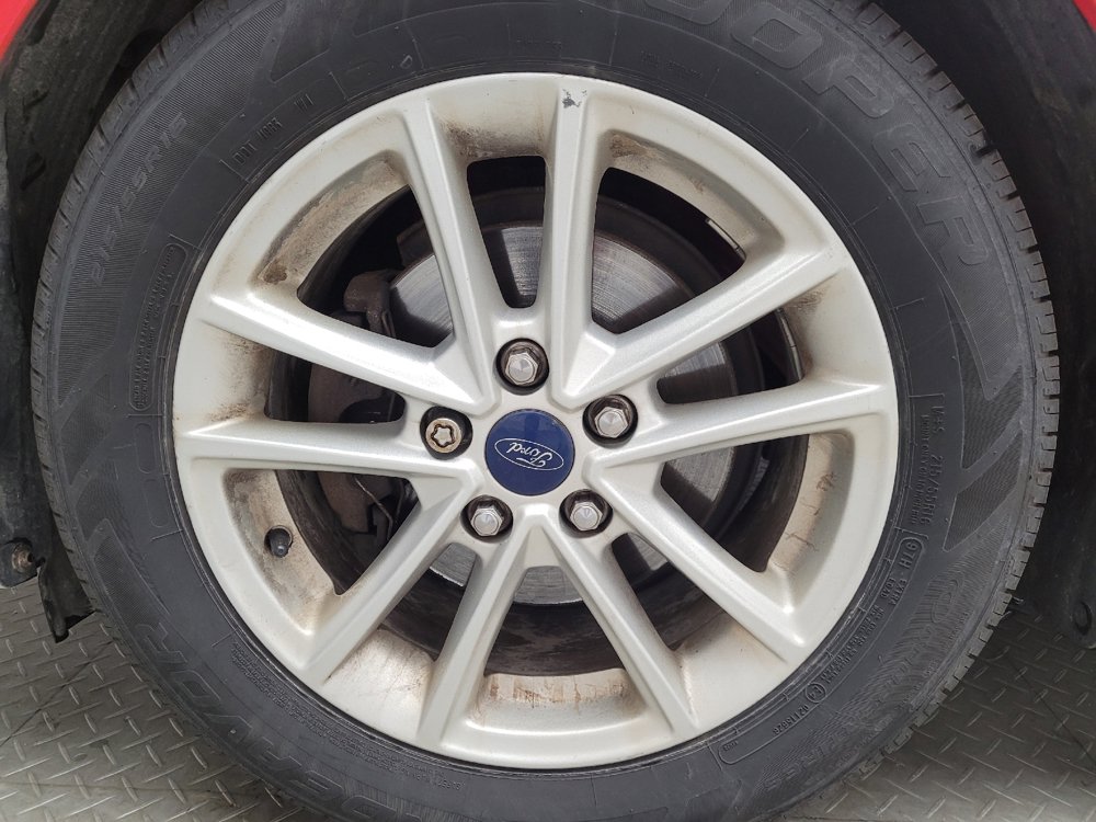 Used 2016 Ford Focus SE FWD image 31